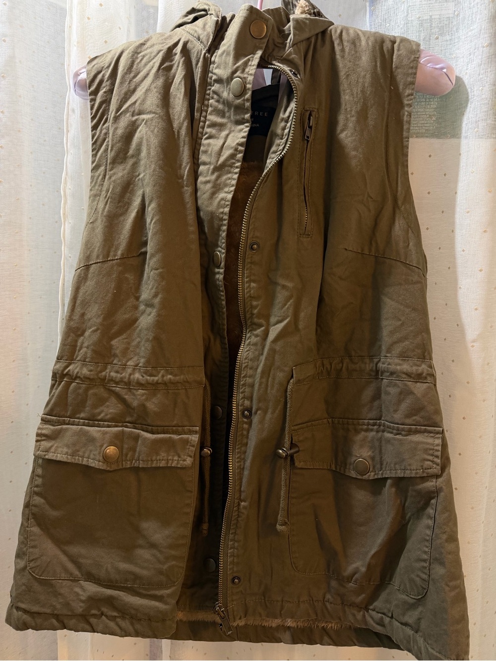Love Tree Olive Green Hooded Utility Vest